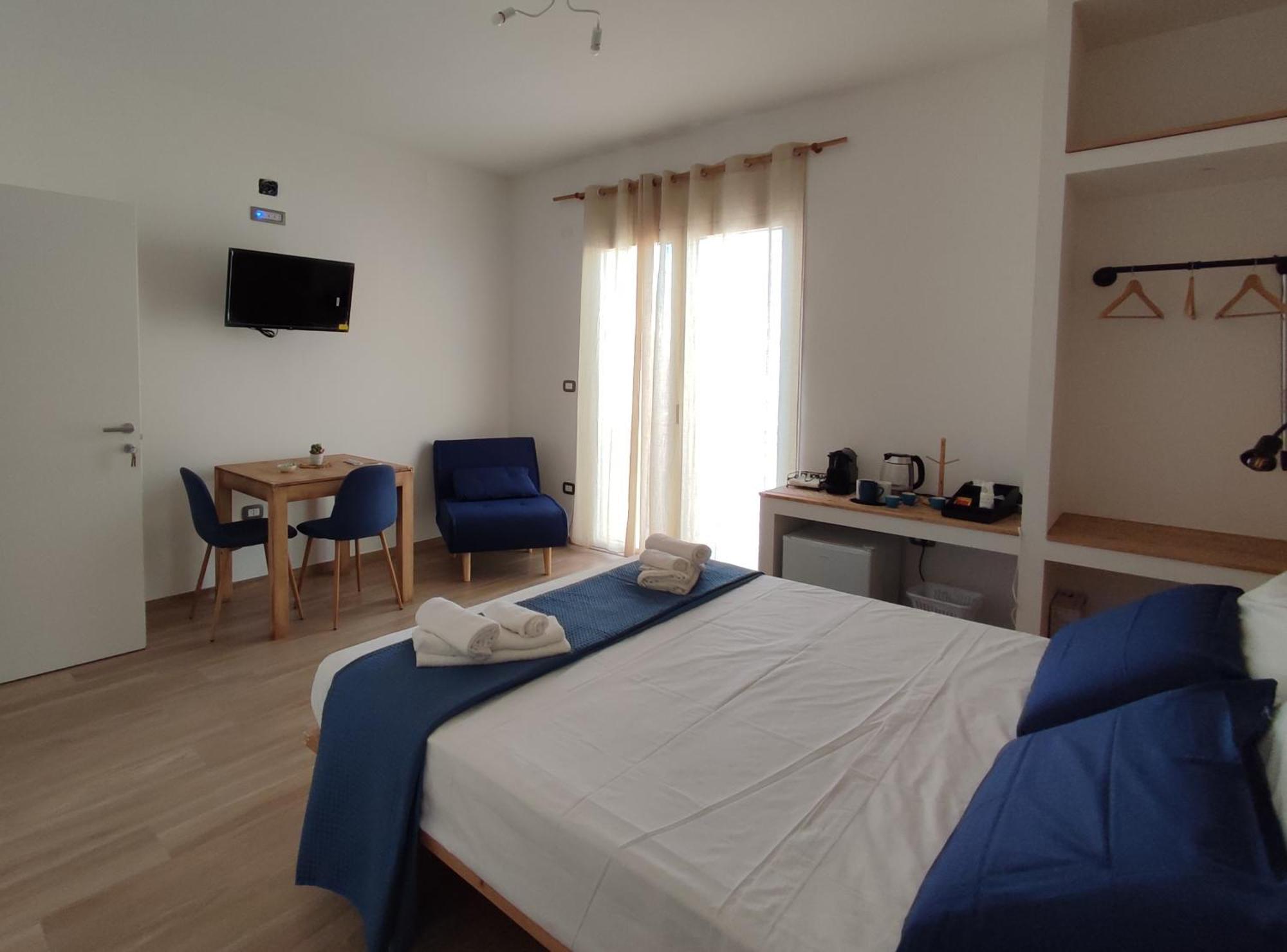 クトロフィアーノ Pietra Bianca Bed & Breakfast エクステリア 写真