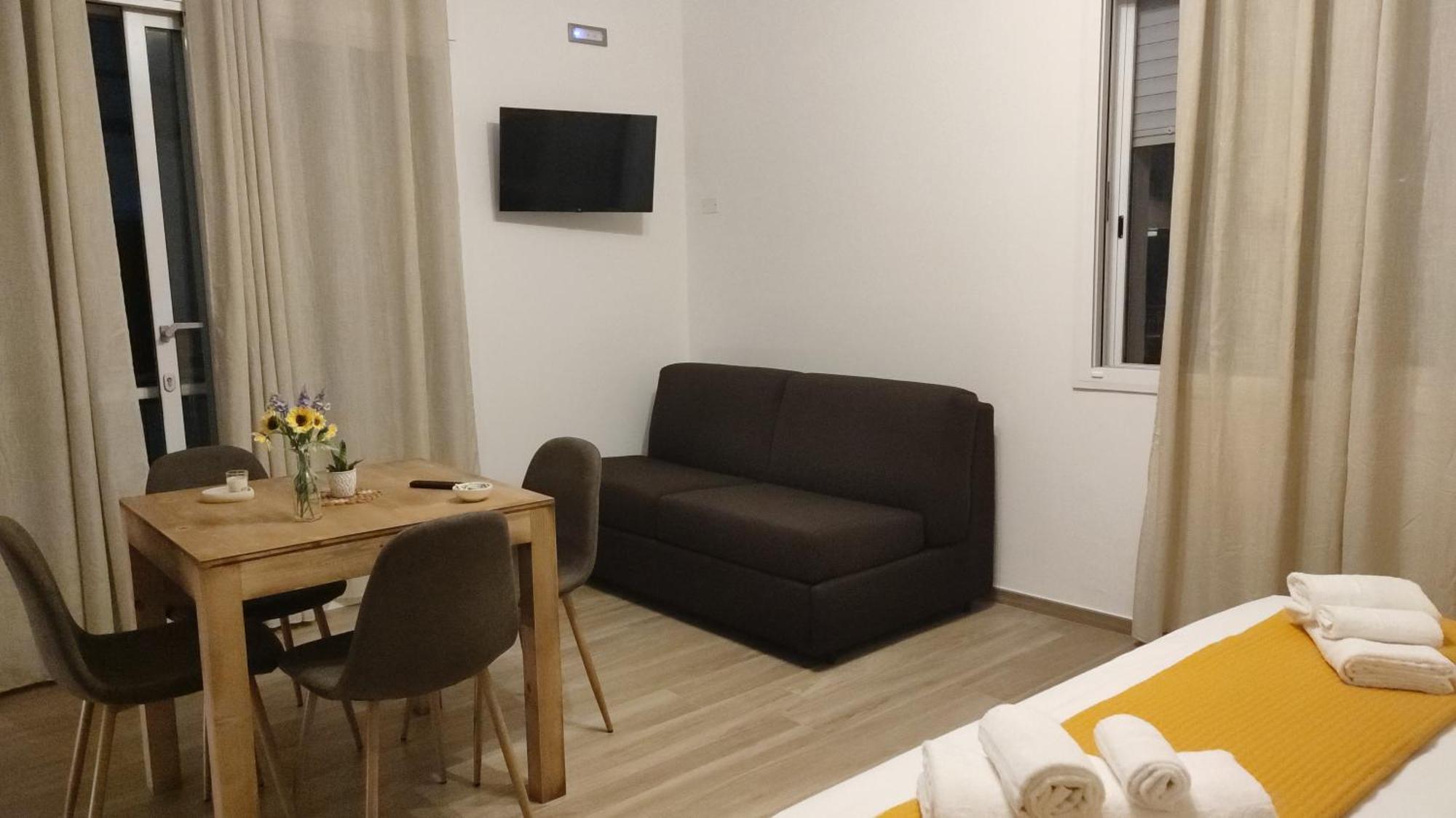 クトロフィアーノ Pietra Bianca Bed & Breakfast エクステリア 写真