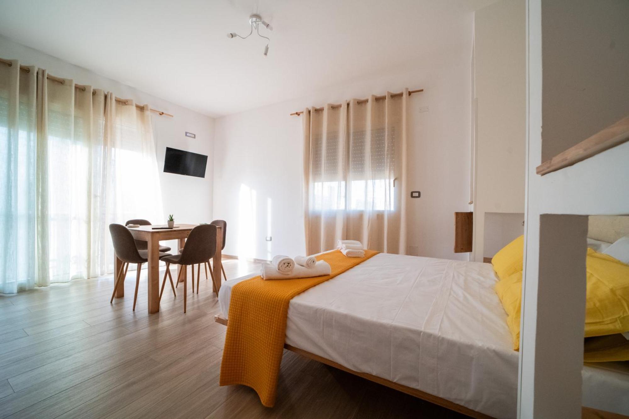 クトロフィアーノ Pietra Bianca Bed & Breakfast エクステリア 写真