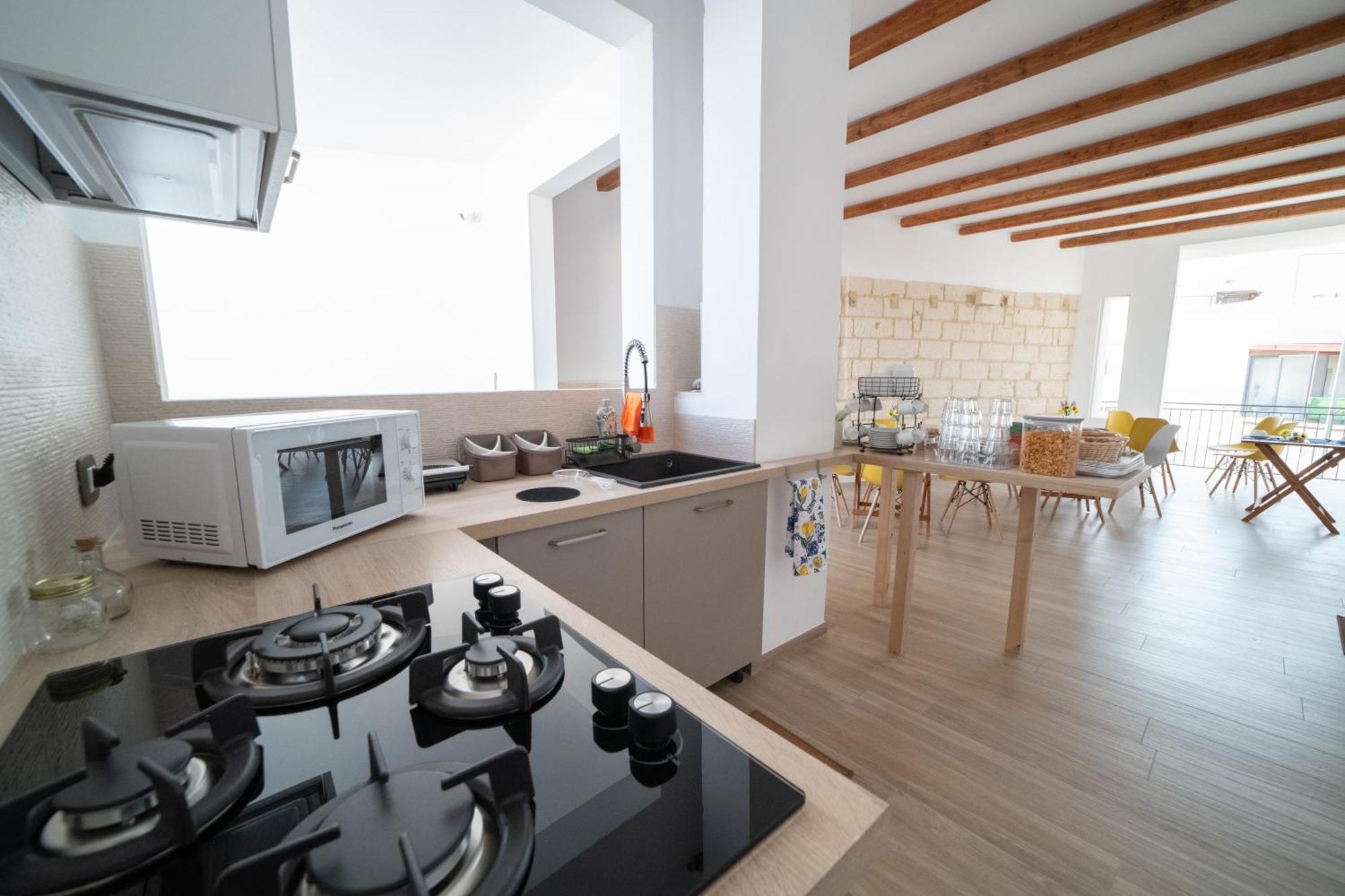 クトロフィアーノ Pietra Bianca Bed & Breakfast エクステリア 写真