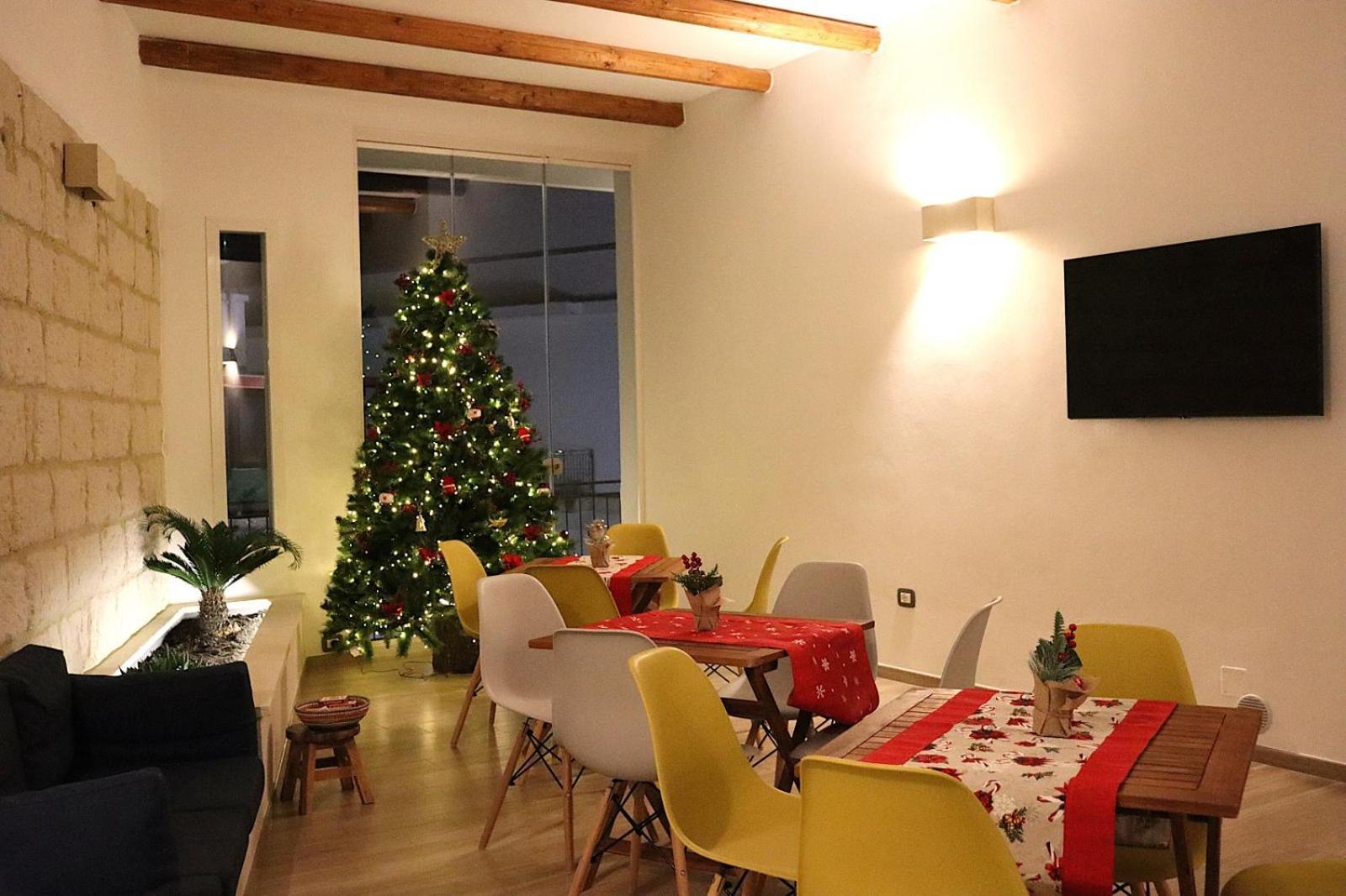 クトロフィアーノ Pietra Bianca Bed & Breakfast エクステリア 写真