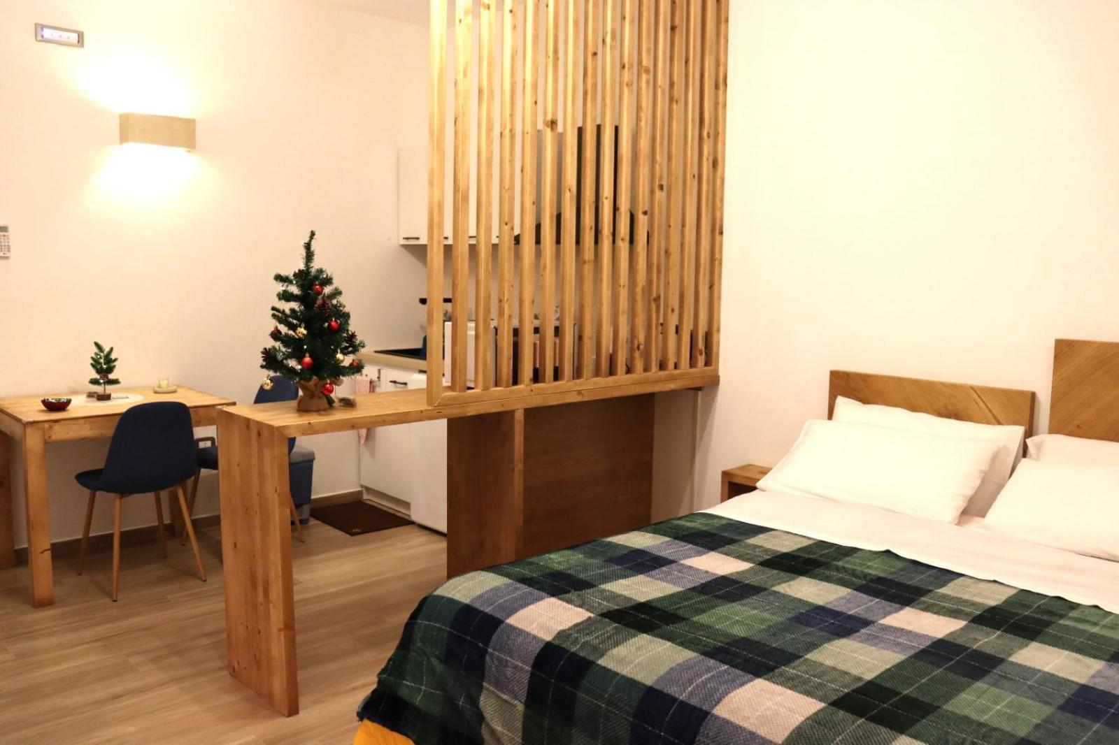 クトロフィアーノ Pietra Bianca Bed & Breakfast エクステリア 写真