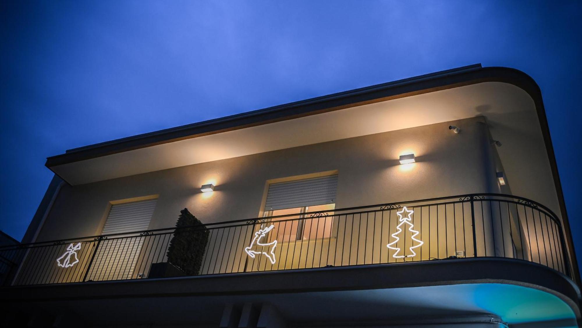 クトロフィアーノ Pietra Bianca Bed & Breakfast エクステリア 写真